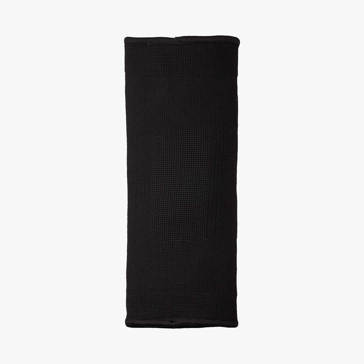 Black (9090)
