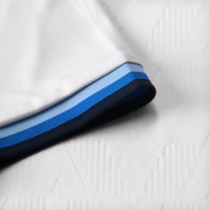 White (01)