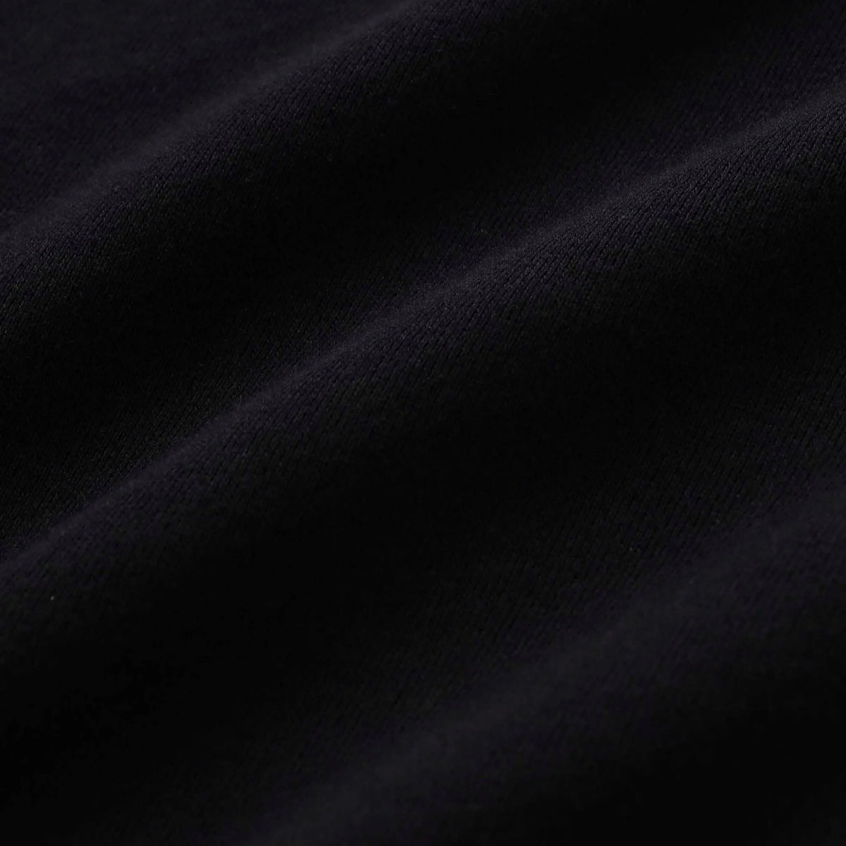 Black (09)