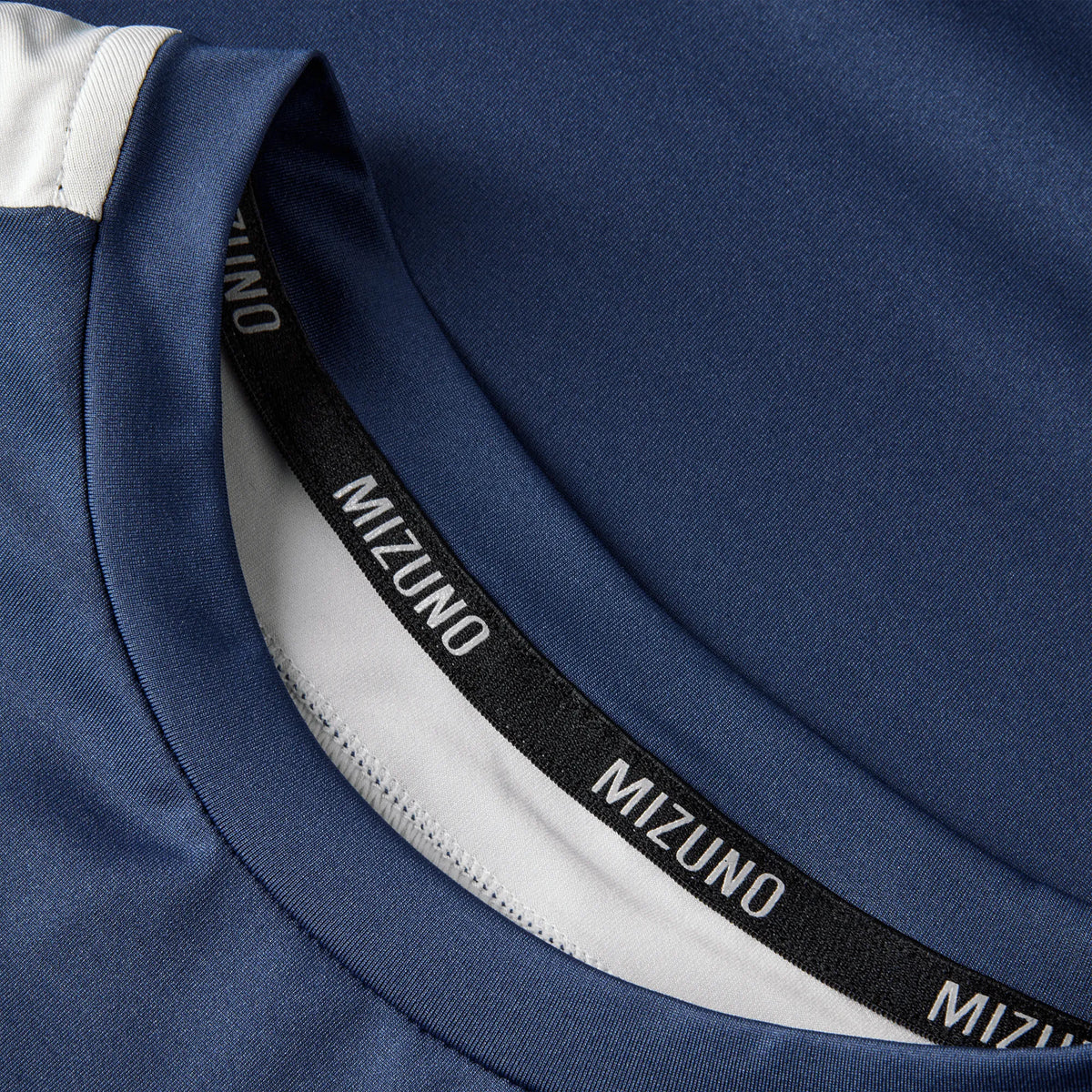 Insigna Blue (13)