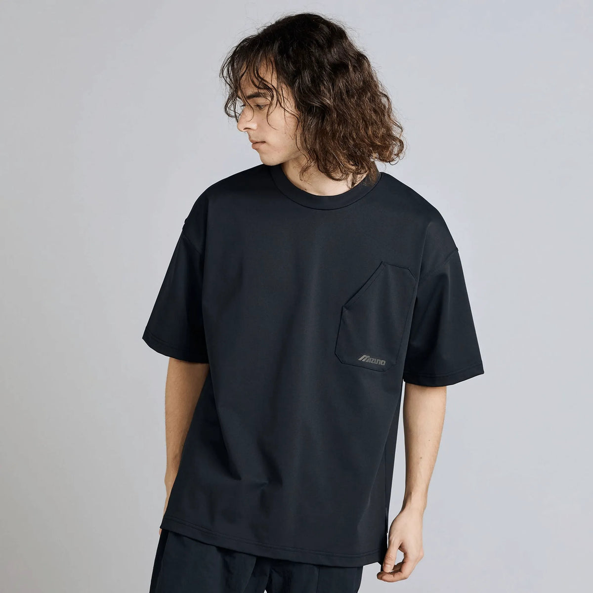 Black (09)