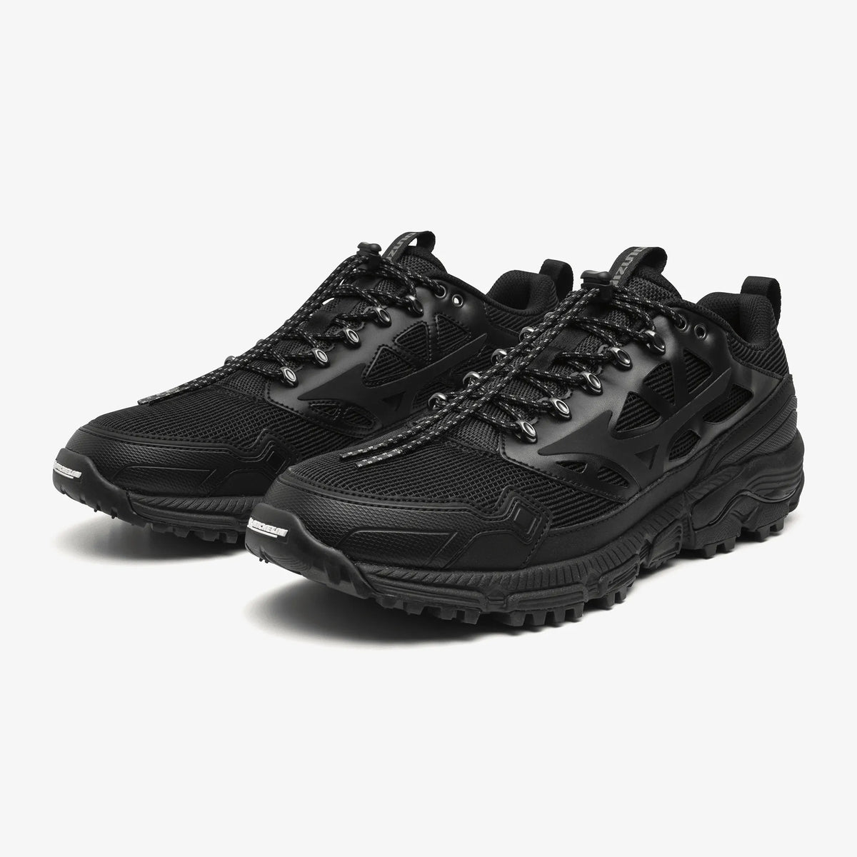 Black (01)