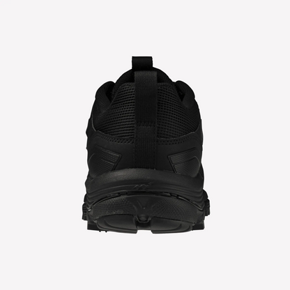 Black (01)