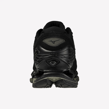 Black Black (01)