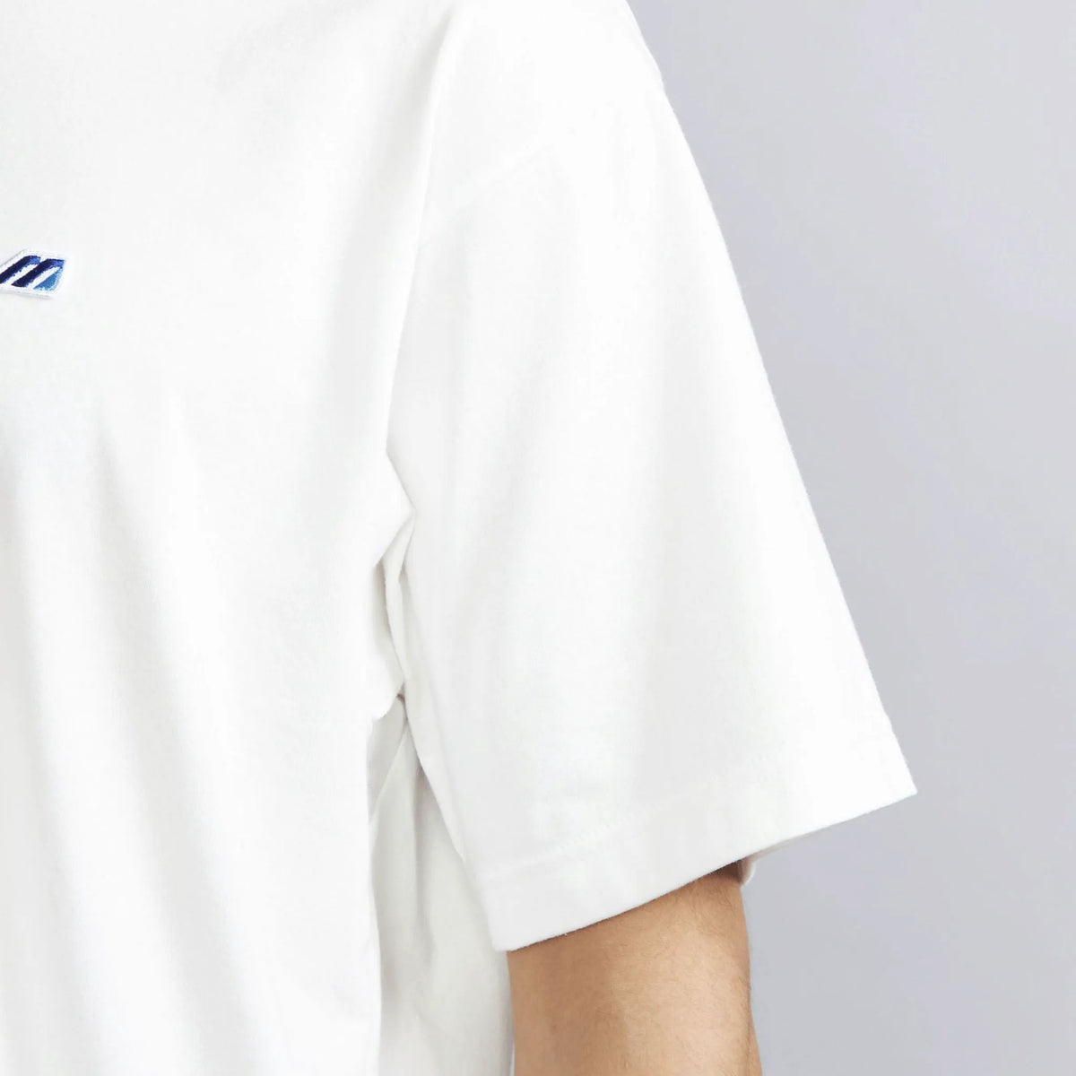 White (01)