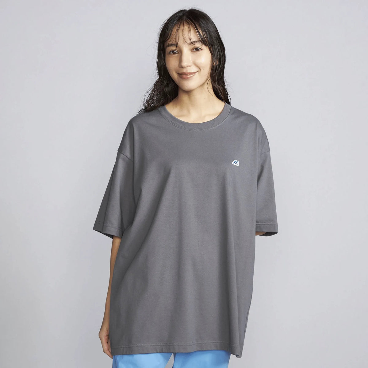 Ash Grey (07)