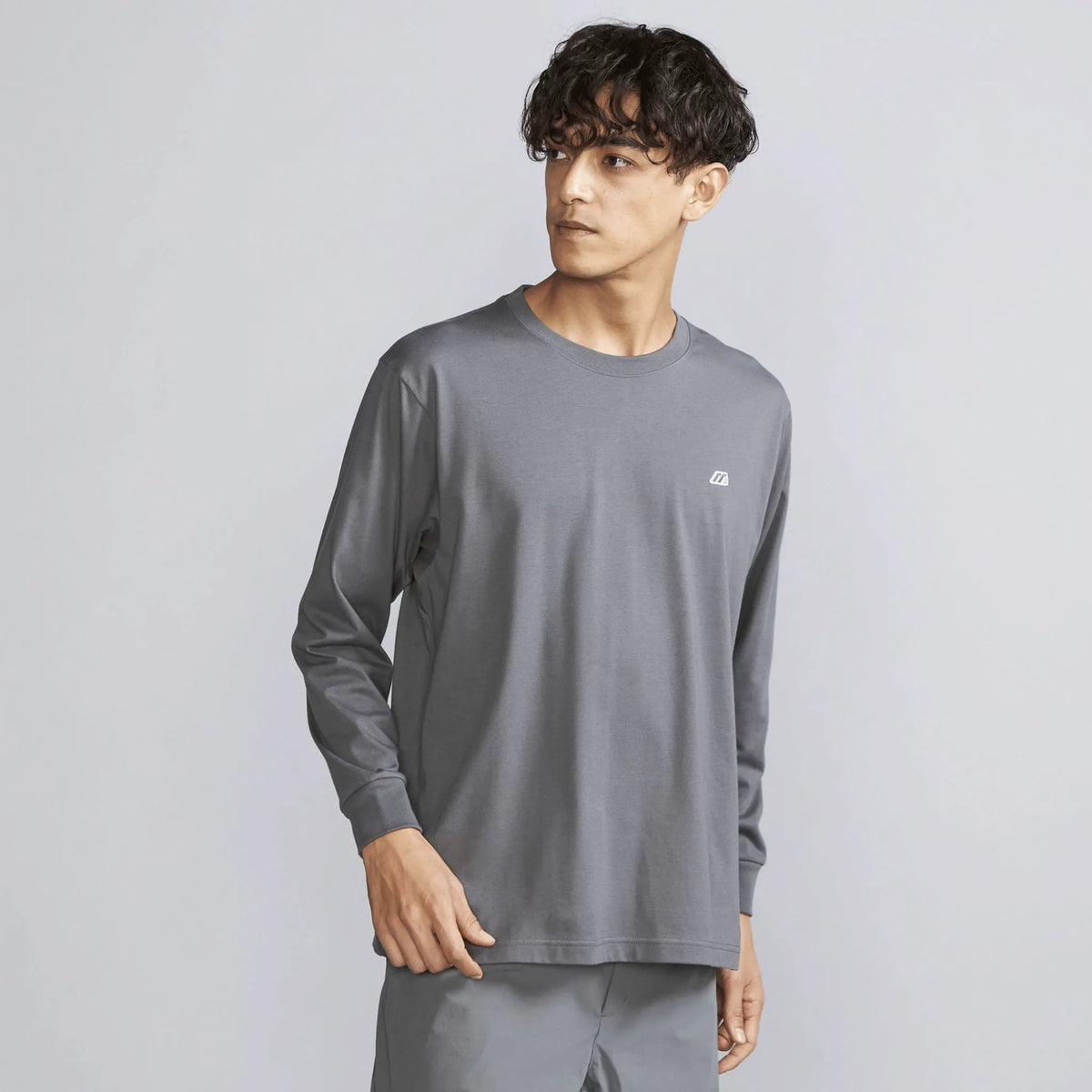Ash Grey (07)