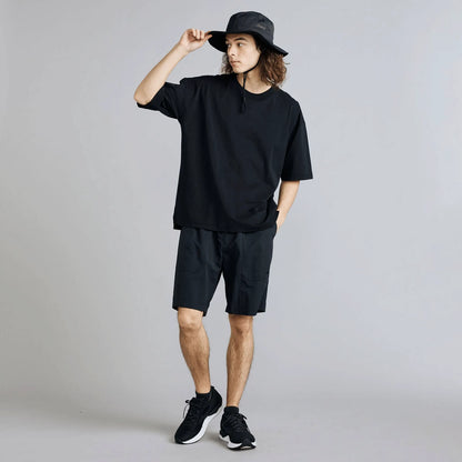 Black (09)