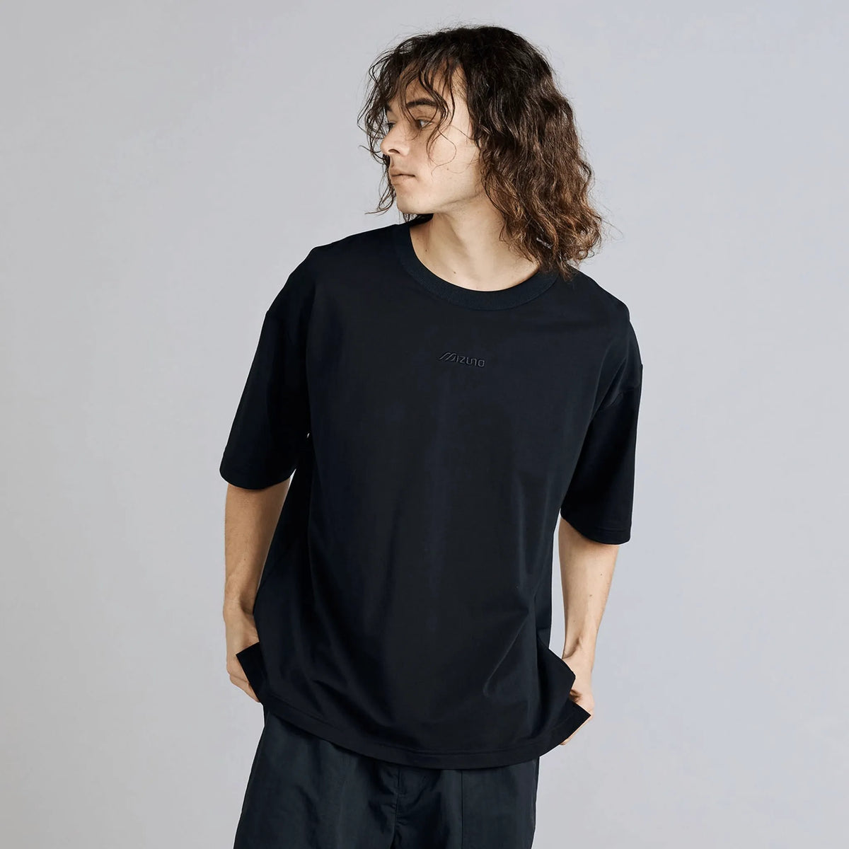 Black (09)