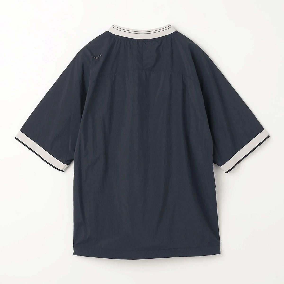 Black (09)