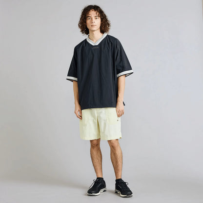 Black (09)
