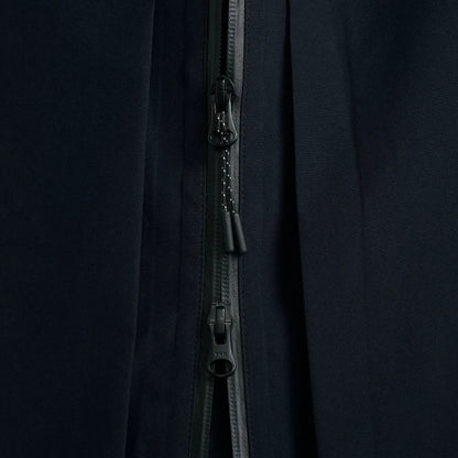 Black (09)