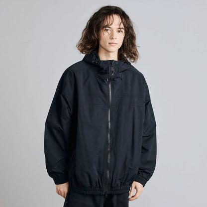 Black (09)