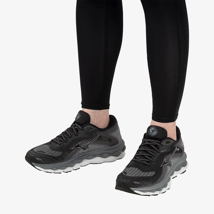 Black (22)