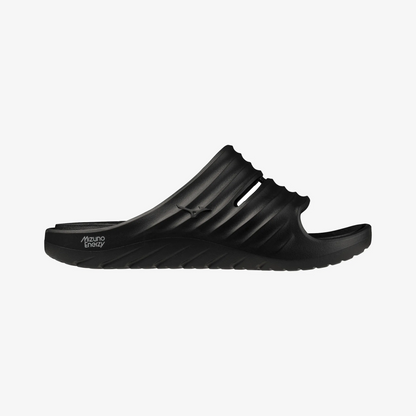 Black (01)