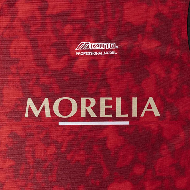 Red (62)