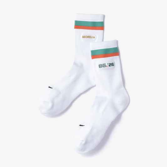White (01)