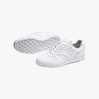 White (05)